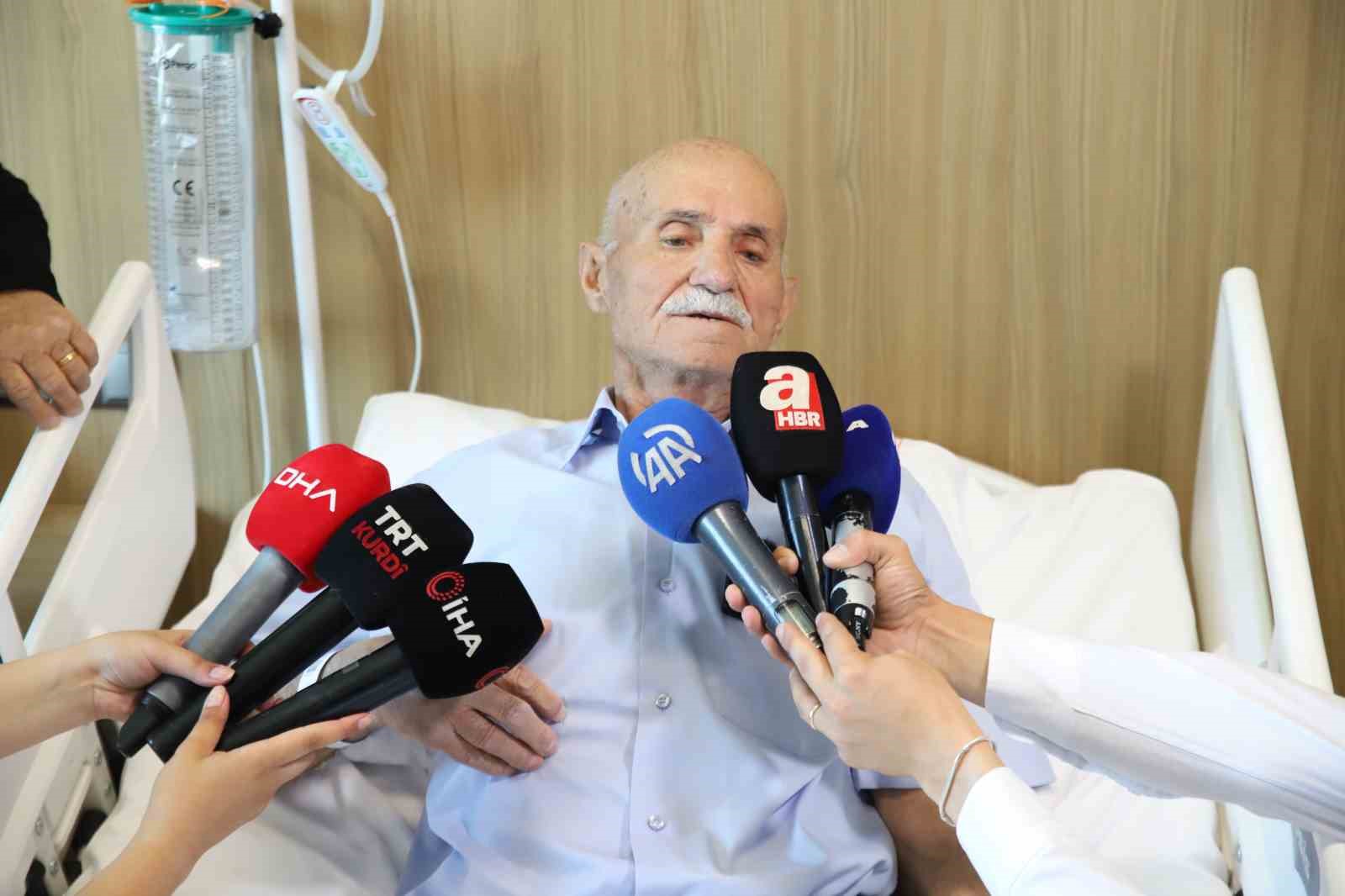 karacigerinde 13 santimetrelik tumor bulunan hasta 10 saatlik ameliyatla sagligina kavustu 1 ceecBeLn