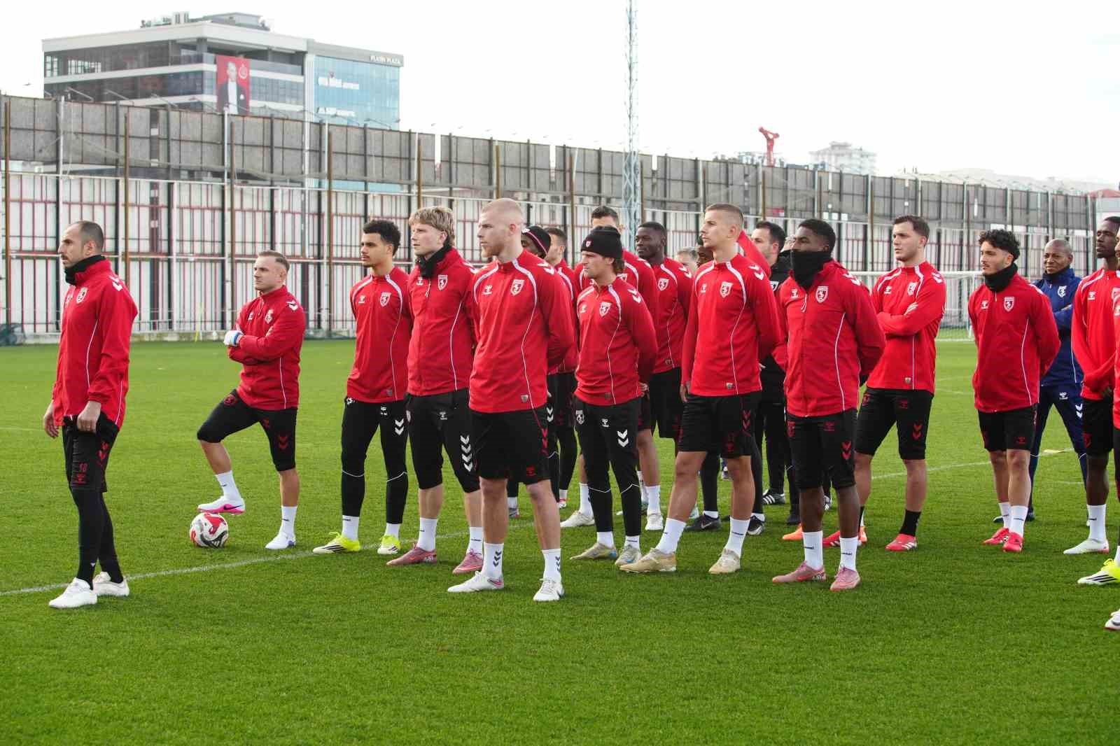 karadeniz derbisi oncesi samsunspora taraftar destegi 1 t3zXhPTa