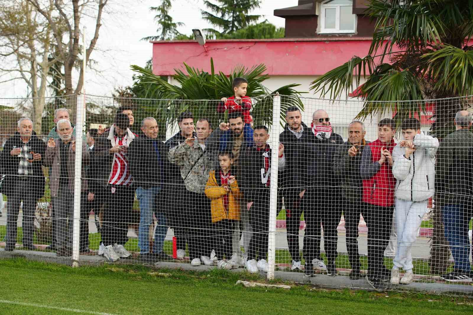 karadeniz derbisi oncesi samsunspora taraftar destegi 2 D3va54cY