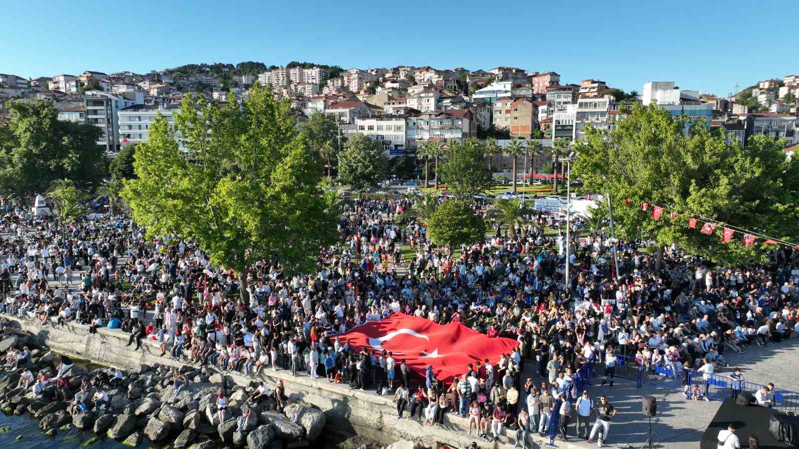 Karadeniz Ereğli, 13 yıl sonra yeniden SOLOTÜRK heyecanını yaşadı 10 karadeniz eregli 13 yil sonra yeniden soloturk heyecanini yasadi 6 2qy9gWLI