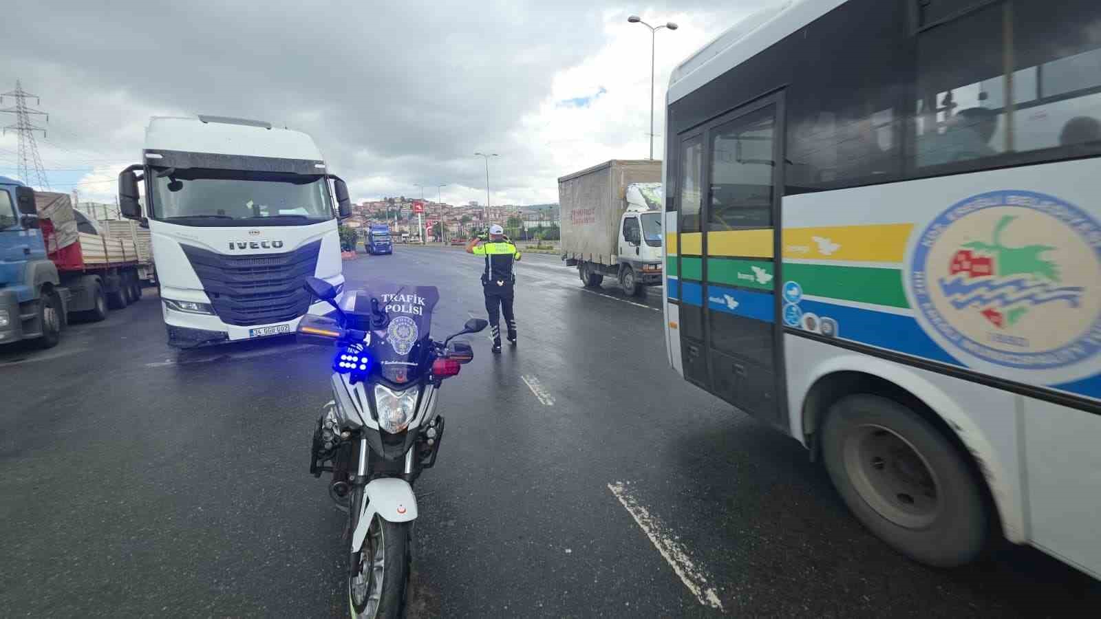karadeniz ereglide bir ilk trafikte denetim dron ile yapildi 2