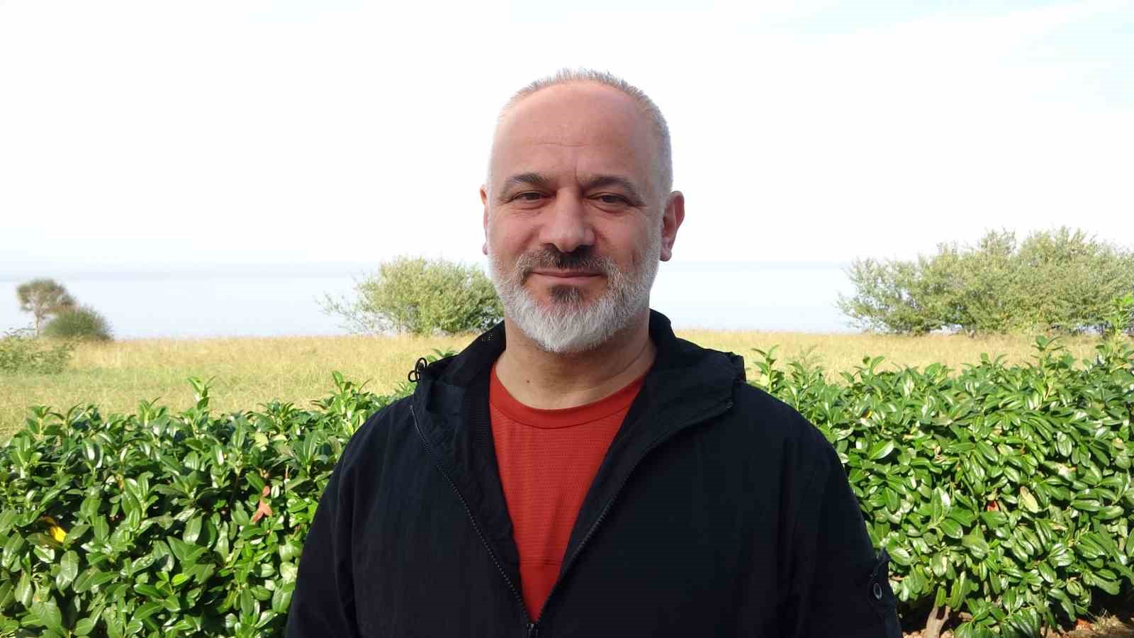karadeniz icin en buyuk iki tehdit deniz salyangozu ve tarakli meduz 2 vMgCc82g
