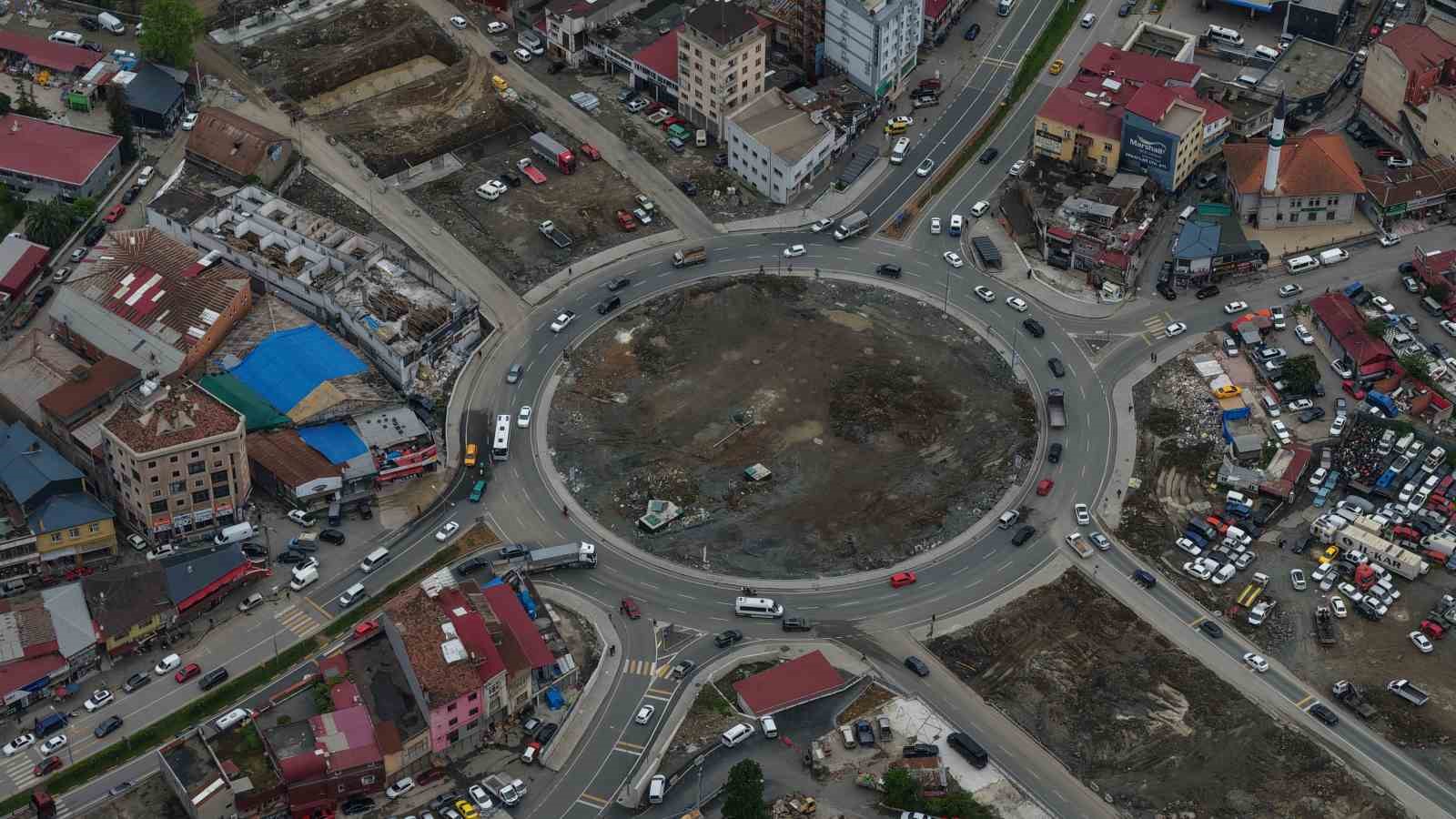 Karadeniz Sahil Yolu viyadüklerle Değirmendere Tüneli’ne bağlanıyor 9 karadeniz sahil yolu viyaduklerle degirmendere tuneline baglaniyor 5