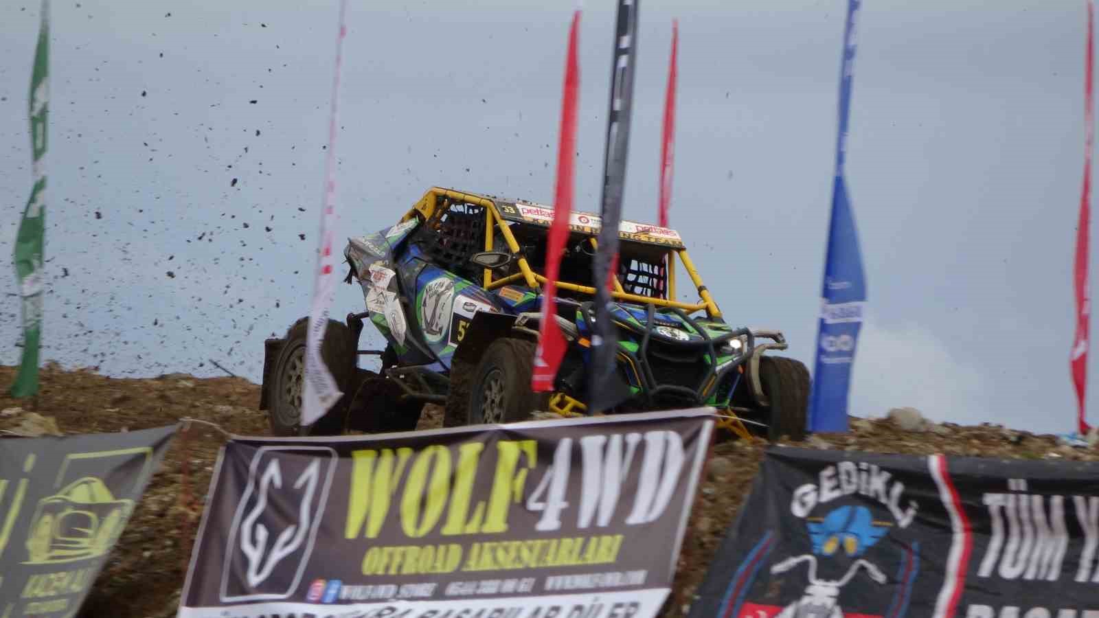 karadeniz sahilinde adrenalin firtinasi trabzonda off road yarislari final etabiyla devam etti 20 reTMzsmT