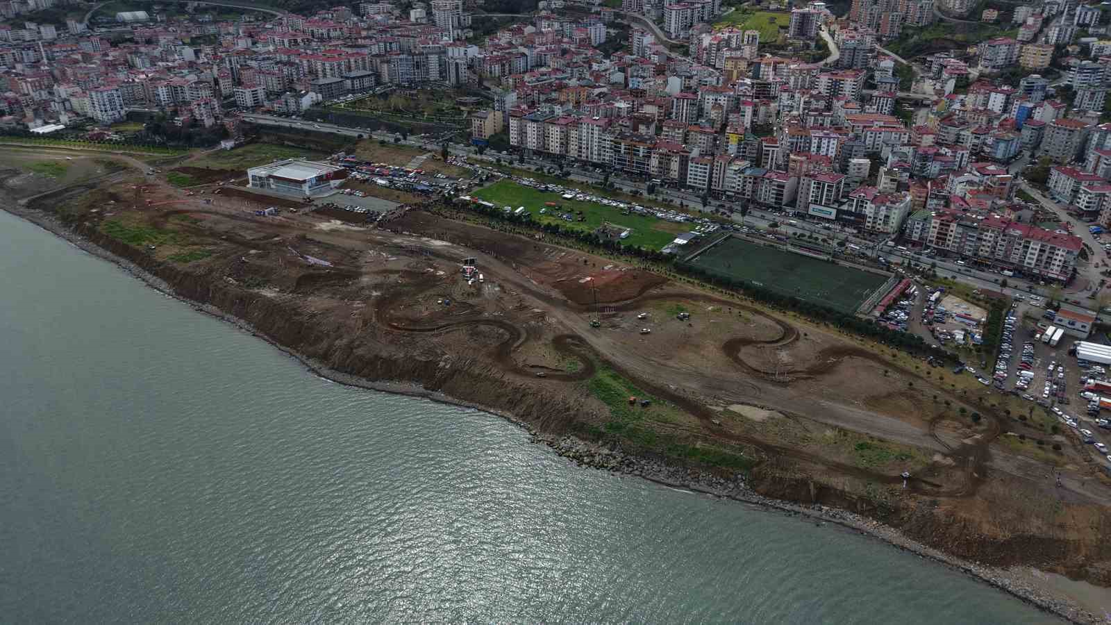 karadeniz sahilinde adrenalin firtinasi trabzonda off road yarislari final etabiyla devam etti 7 jameRKit
