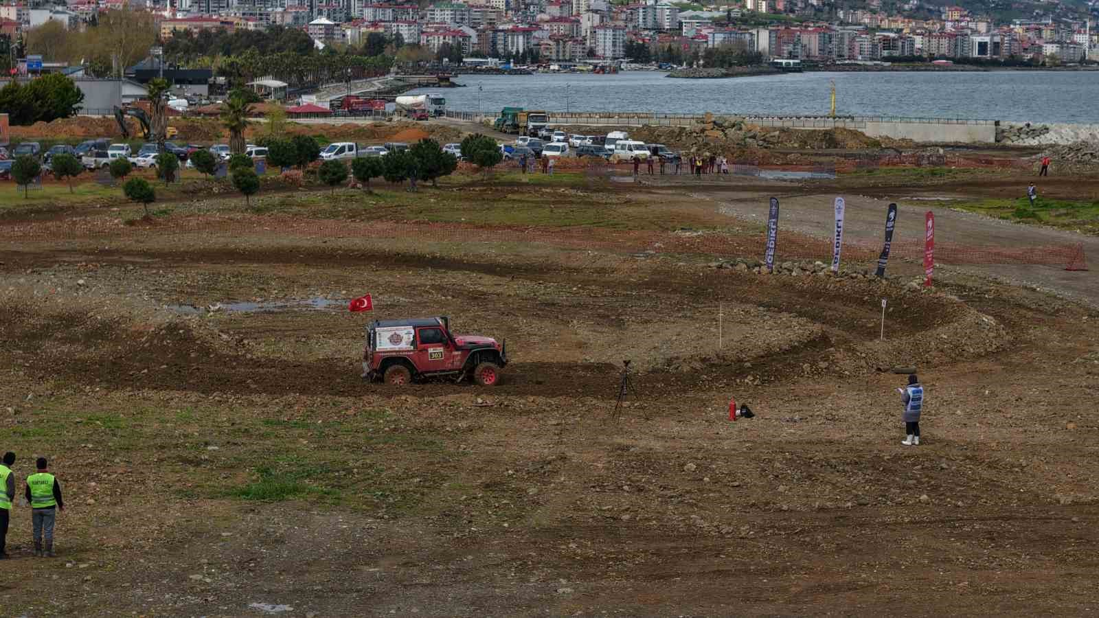 karadeniz sahilinde adrenalin firtinasi trabzonda off road yarislari final etabiyla devam etti 9 JgAhfrVW