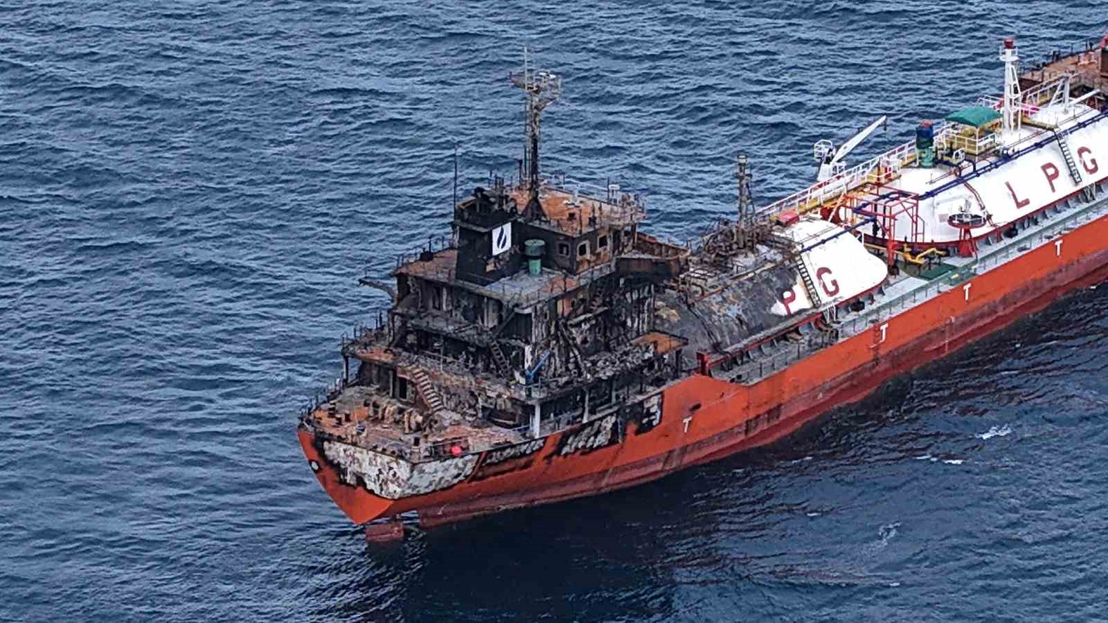 Karadeniz’de dron saldırılarında hasar alan bir gemi daha Trabzon’a geldi 4 karadenizde dron saldirilarinda hasar alan bir gemi daha trabzona geldi 0 9VbwK1Nh