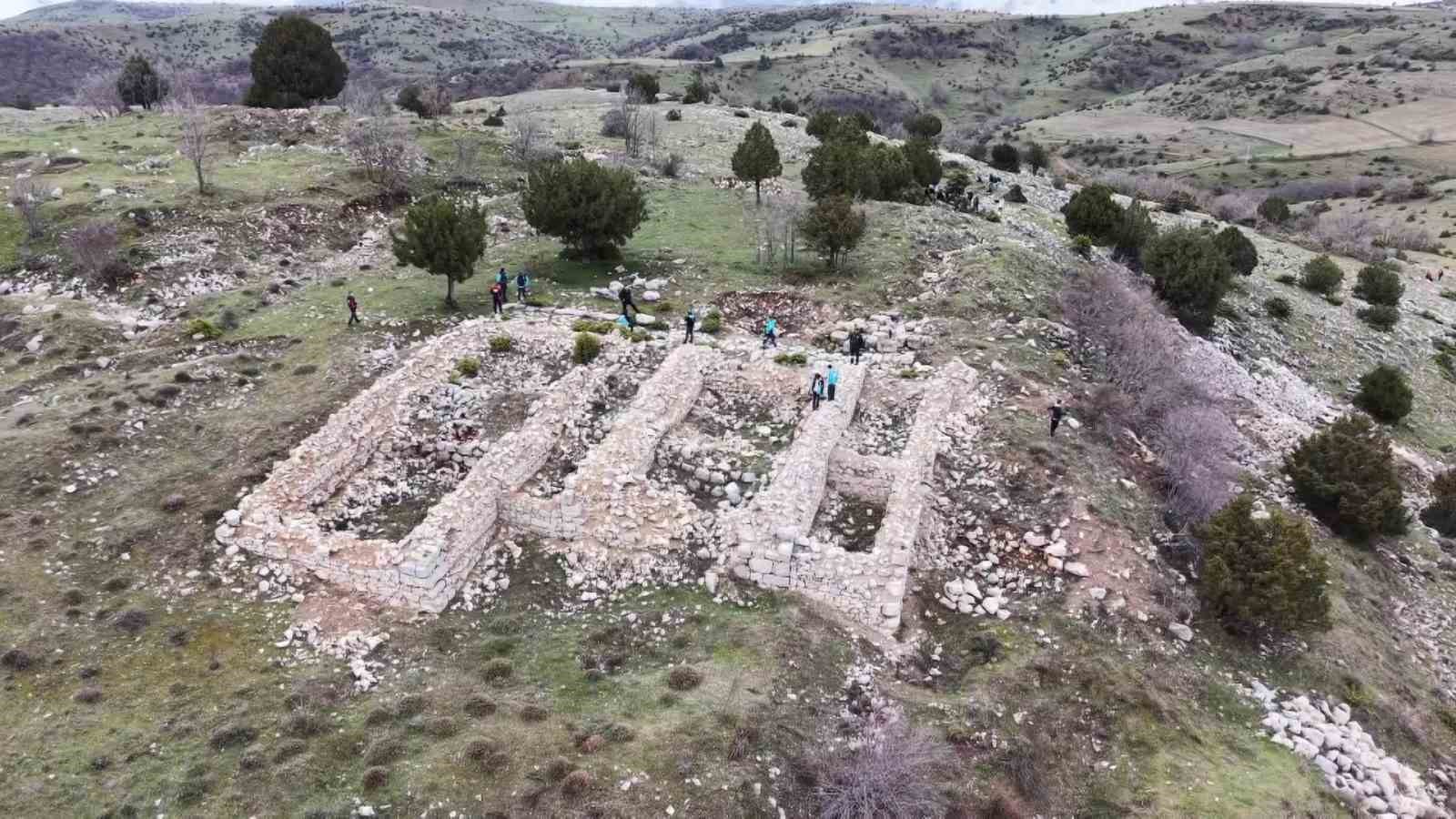 karadenizdeki tek zeus tapinagi sadece temel taslari kaldi 0 FC6UmrDi