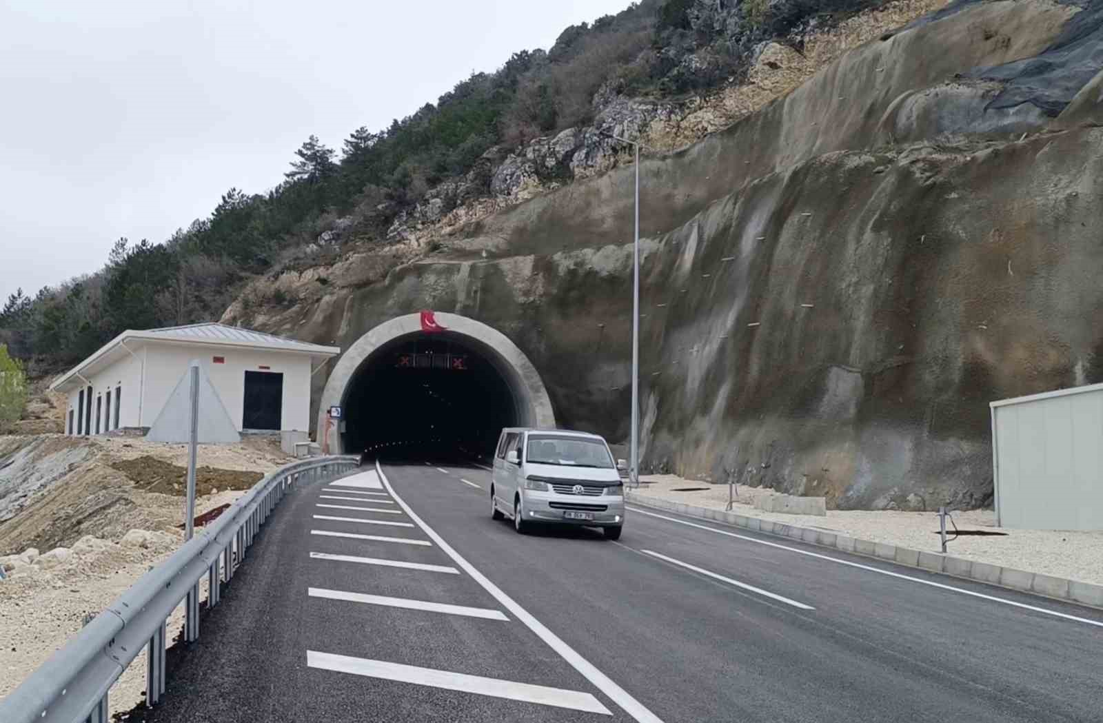 karadenizi ic anadoluya baglayan kirkdilim tunelleri trafige acildi 2 vrTBNqeF