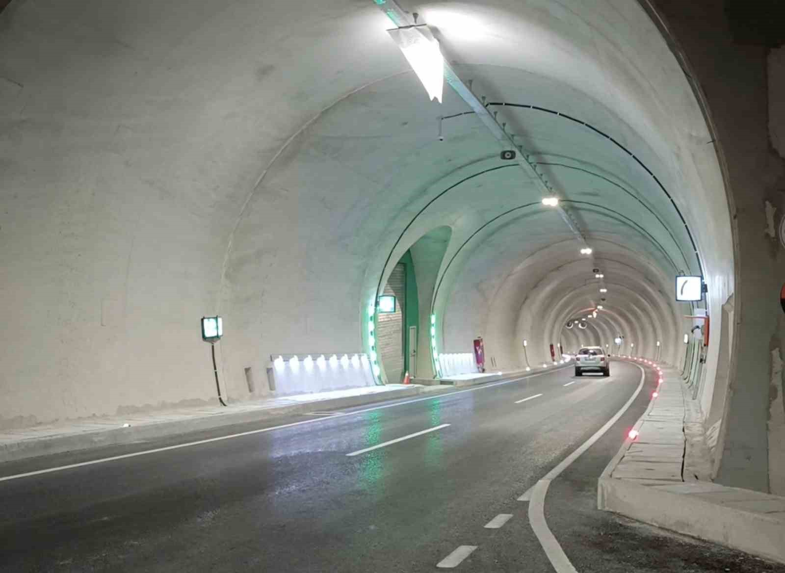 karadenizi ic anadoluya baglayan kirkdilim tunelleri trafige acildi 3 zQBFuFRe