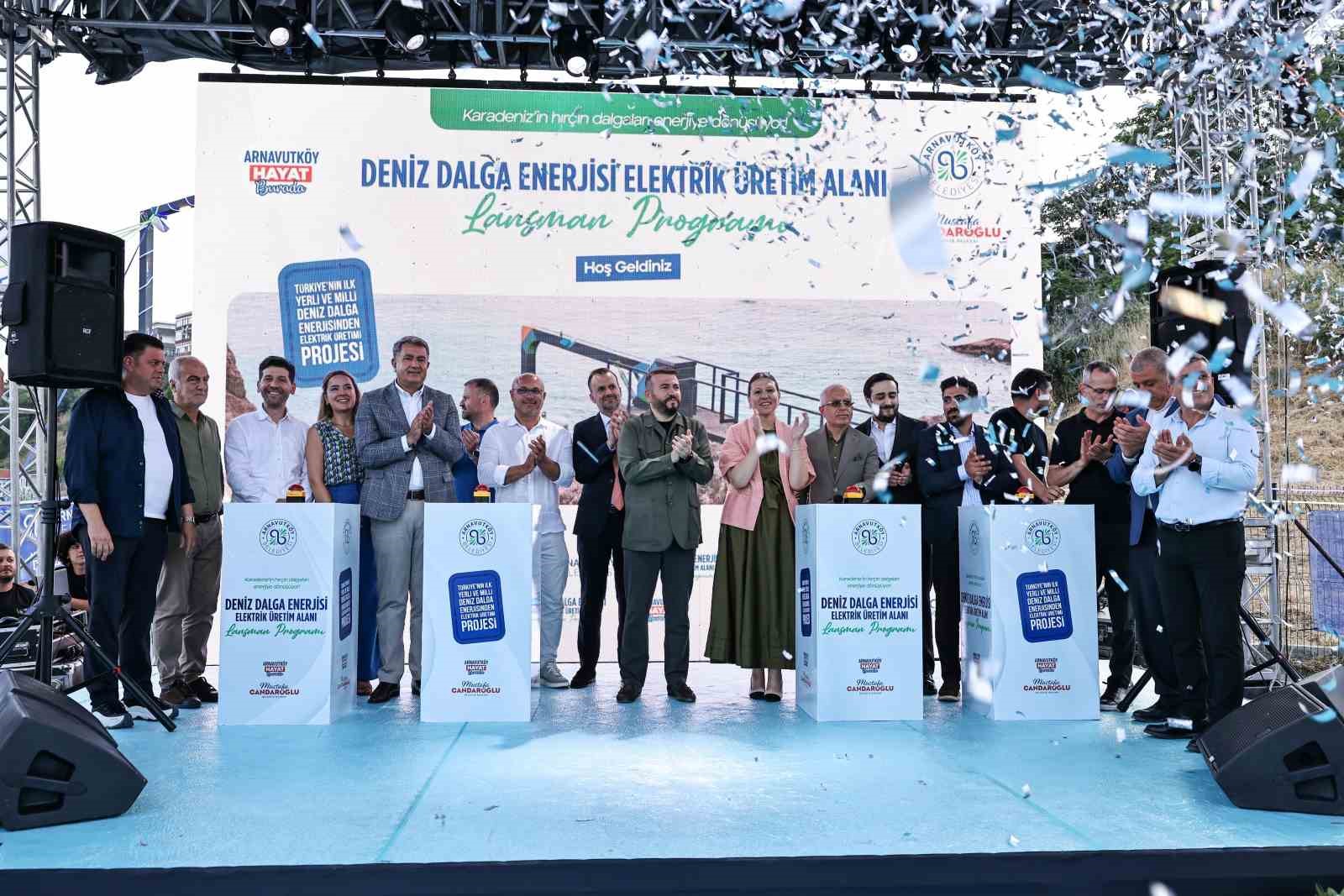 karadenizin hircin dalgalari arnavutkoyde enerjiye donustu 3 CcqR2ruE