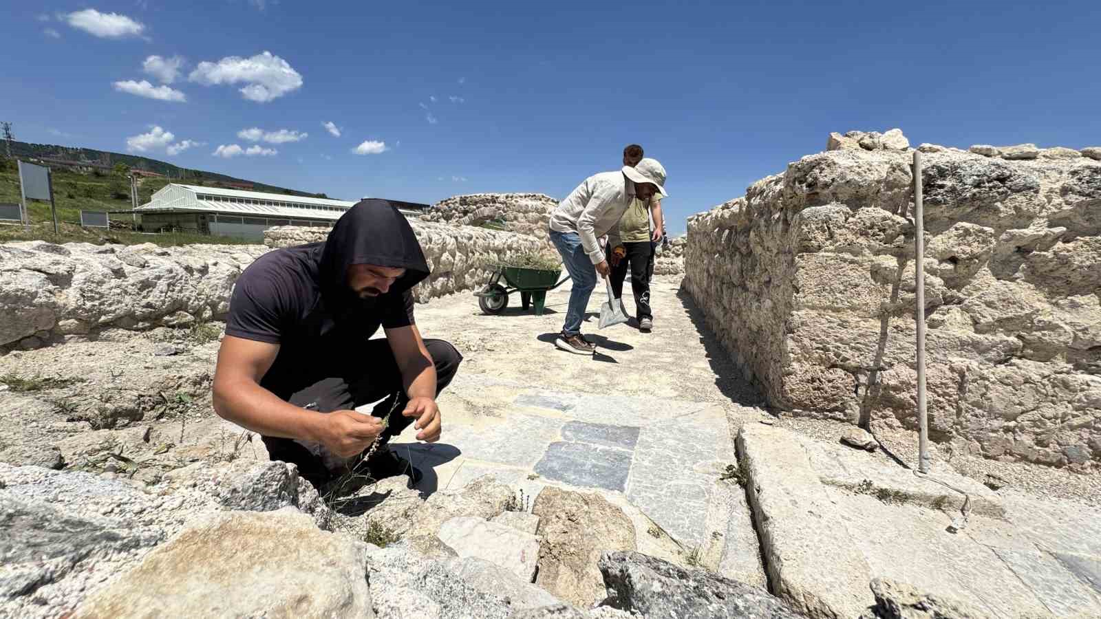 karadenizin zeugmasi hadrianopoliste kazi calismalari basladi 10 vqivnF91