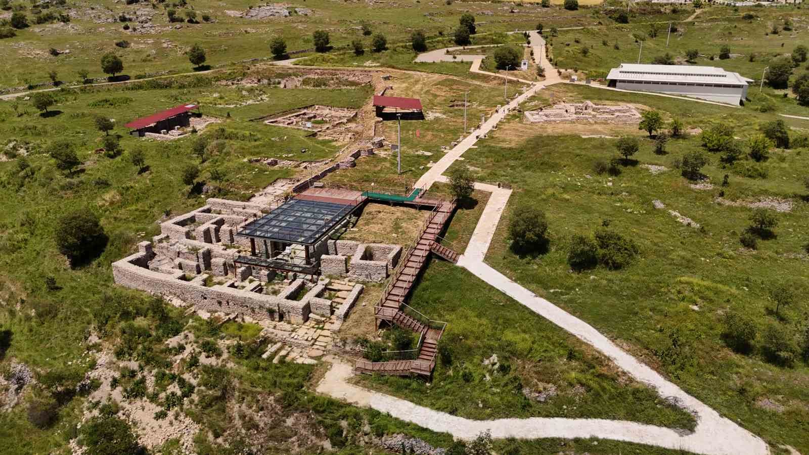 karadenizin zeugmasi hadrianopoliste kazi calismalari basladi 7 Aui8A8g6