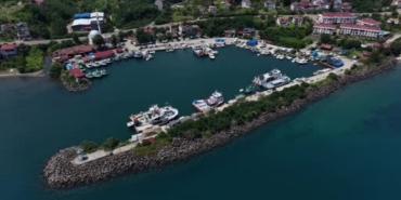 karadenizli-balikcilar-sezon-icin-ag-bakimlarini-surduruyor-NZFlKqGZ.jpg