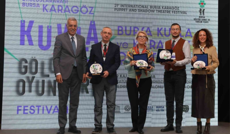 karagozun-mirasi-bursada-yasatiliyor-wmzwghdN.jpg