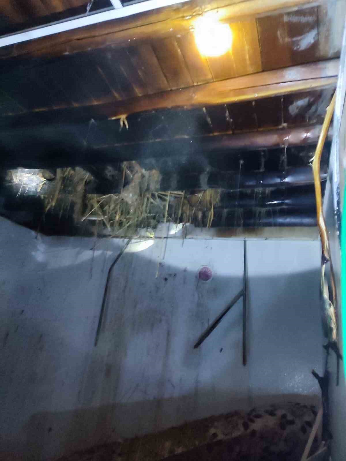 karakocanda ruzgarin tutusturdugu bacayi itfaiye ekipleri sondurdu 1 JSOSZzLf