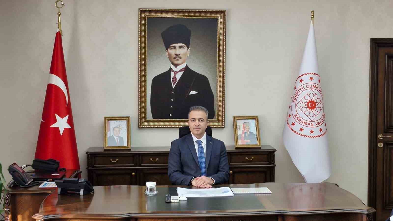 karaman valisi hayrettin cicek gorevine basladi 1 cNw4tY68