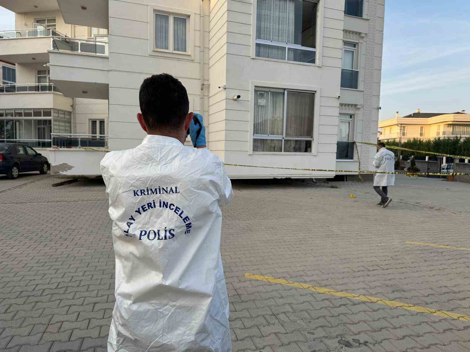 karamanda 5inci kattan dusen ogretmen hayatini kaybetti 5 ja5gBTfc