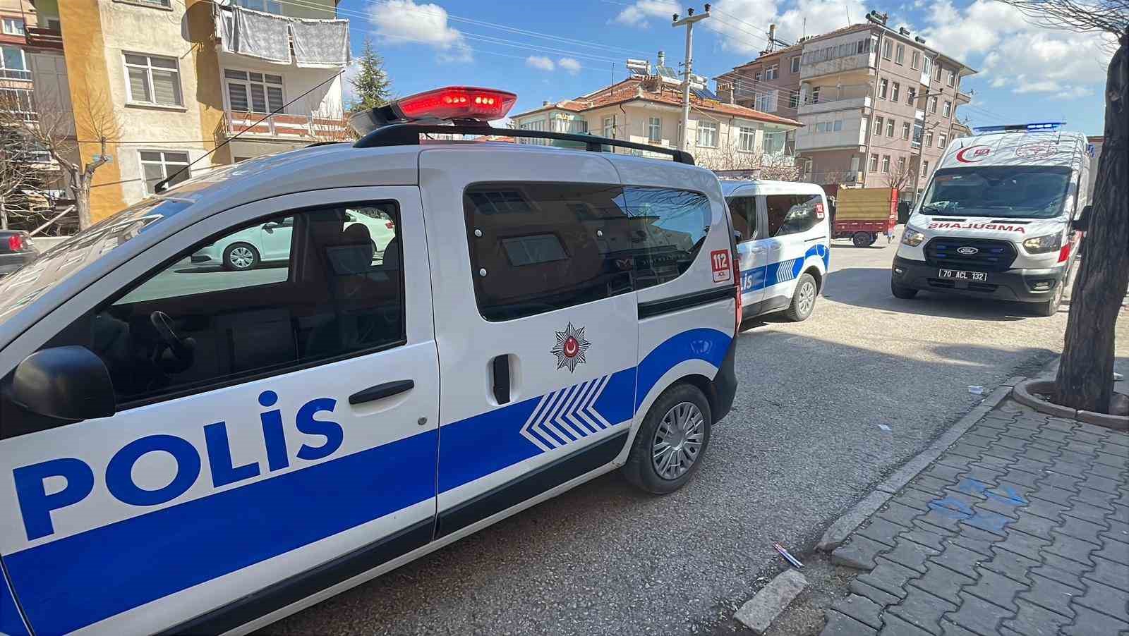 karamanda bicakli kavga 1 yarali 2 MrNNBLI2