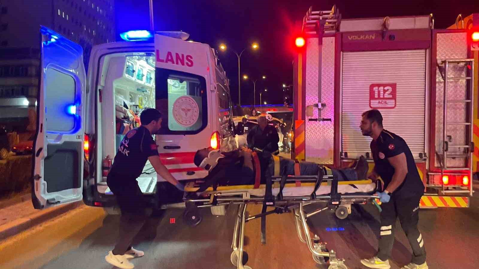karamanda carpisan iki aractan biri devrildi 2 yarali 2