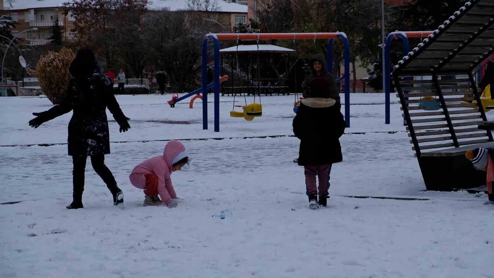 karamanda cocuklar karin keyfini kayarak cikardi 1