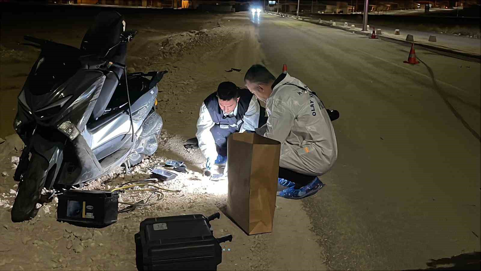 karamanda devrilen motosikletin genc surucusu agir yaralandi 0