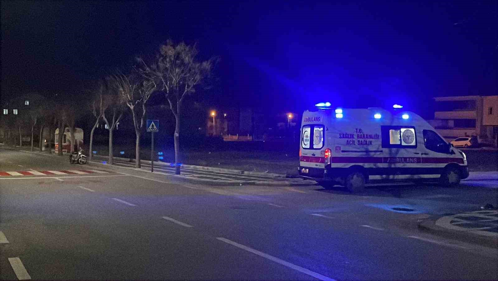 karamanda devrilen motosikletin surucusu yaralandi 1 g5jmauVb