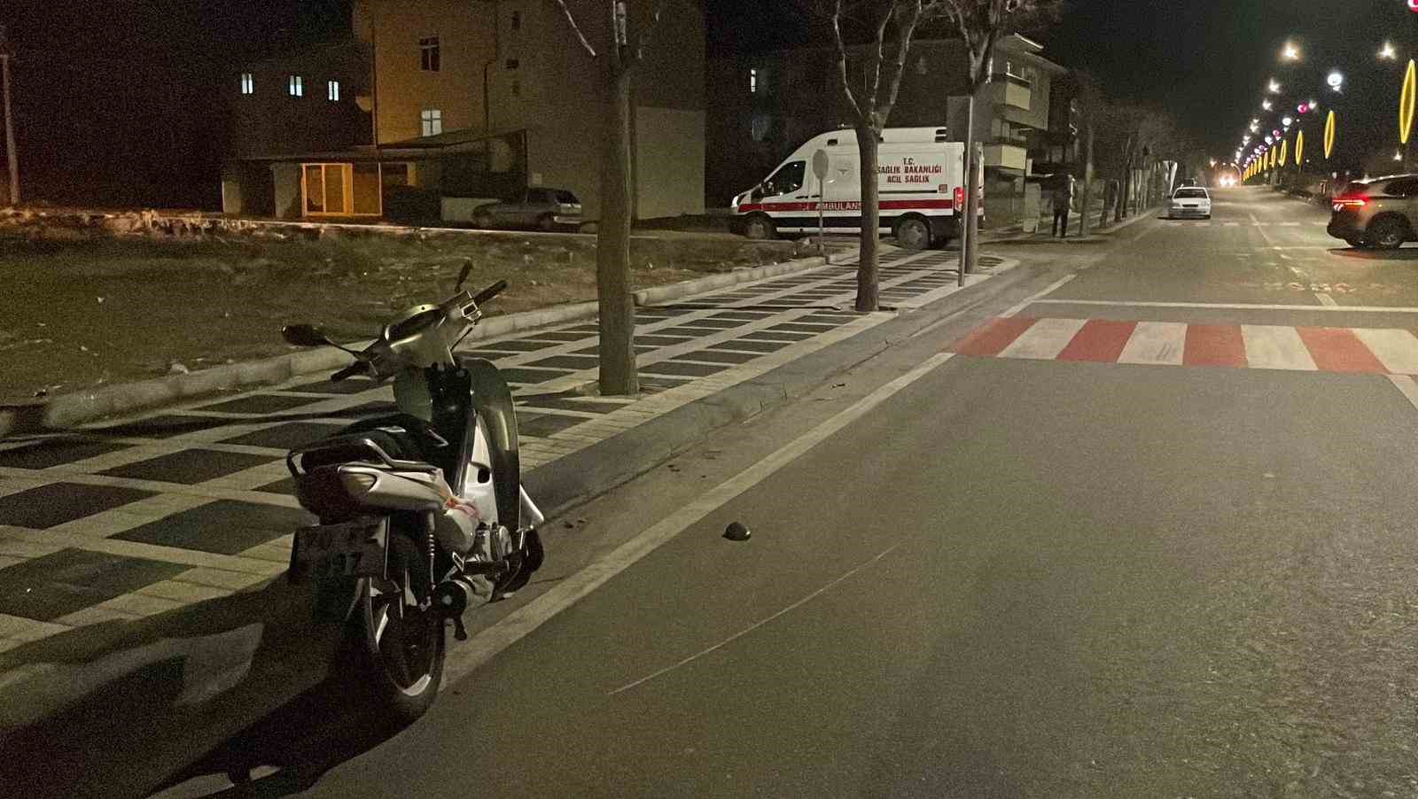 karamanda devrilen motosikletin surucusu yaralandi 2 ePDbYlvL