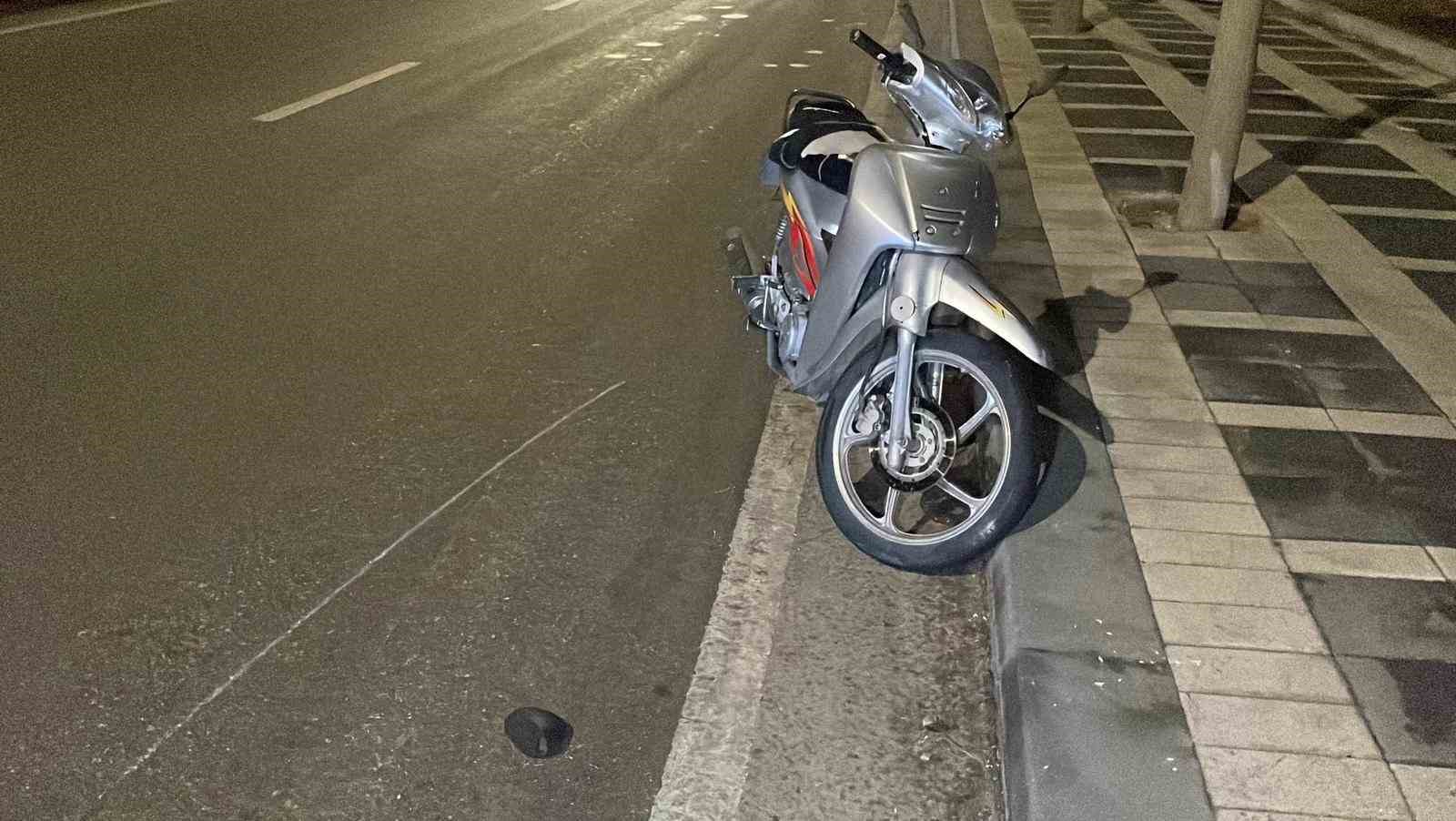 karamanda devrilen motosikletin surucusu yaralandi 3 ptueqGfO