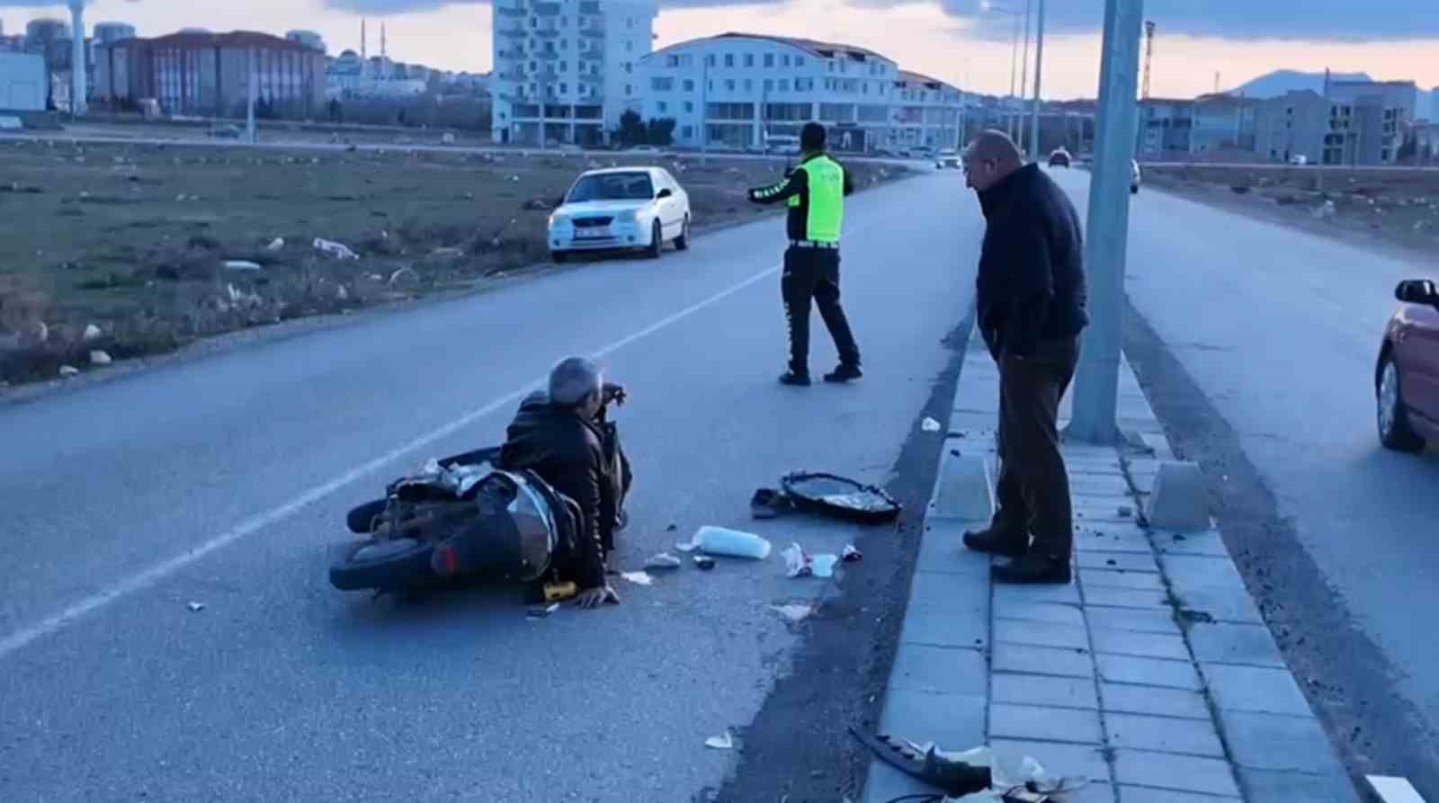 karamanda elektrikli bisiklet surucusu yaptigi kazada yaralandi 1 XBpDsCUm