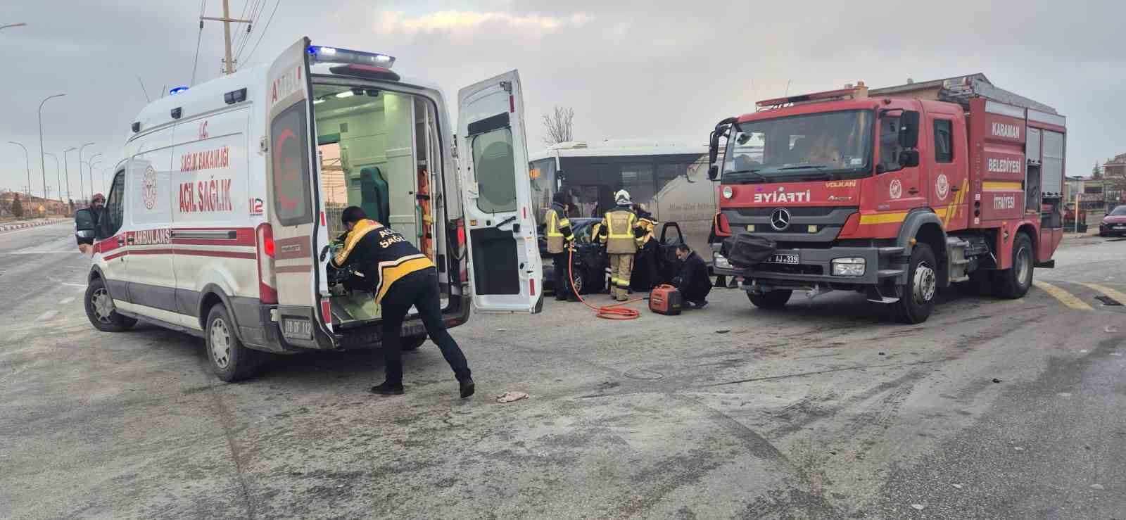karamanda kamyon otomobile carpti 2 yarali 5 eUXaZBEF