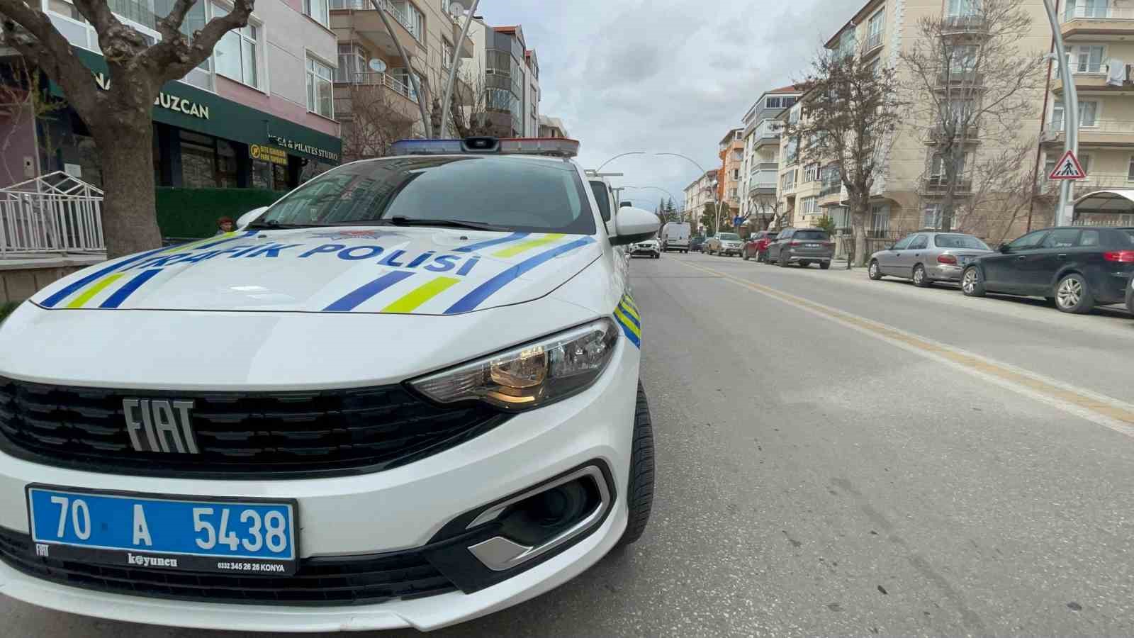 karamanda kamyonetin carptigi cocuk yaralandi 0 dFeq8b9F
