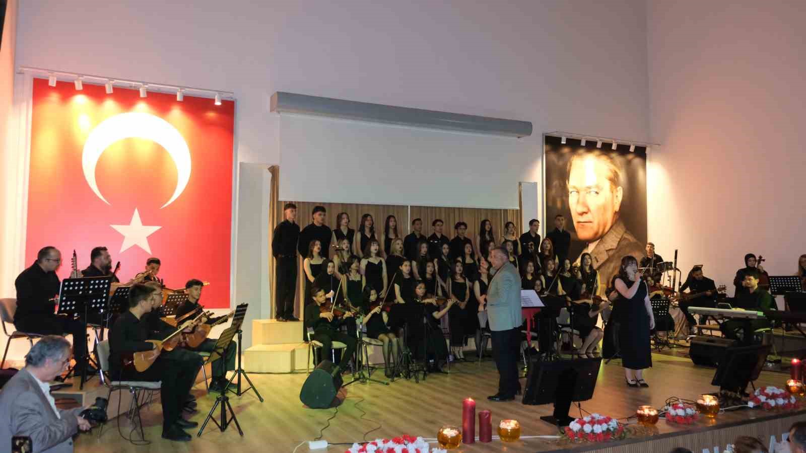 karamanda lise ogrencilerinden konser 3 SD8cwQ2D