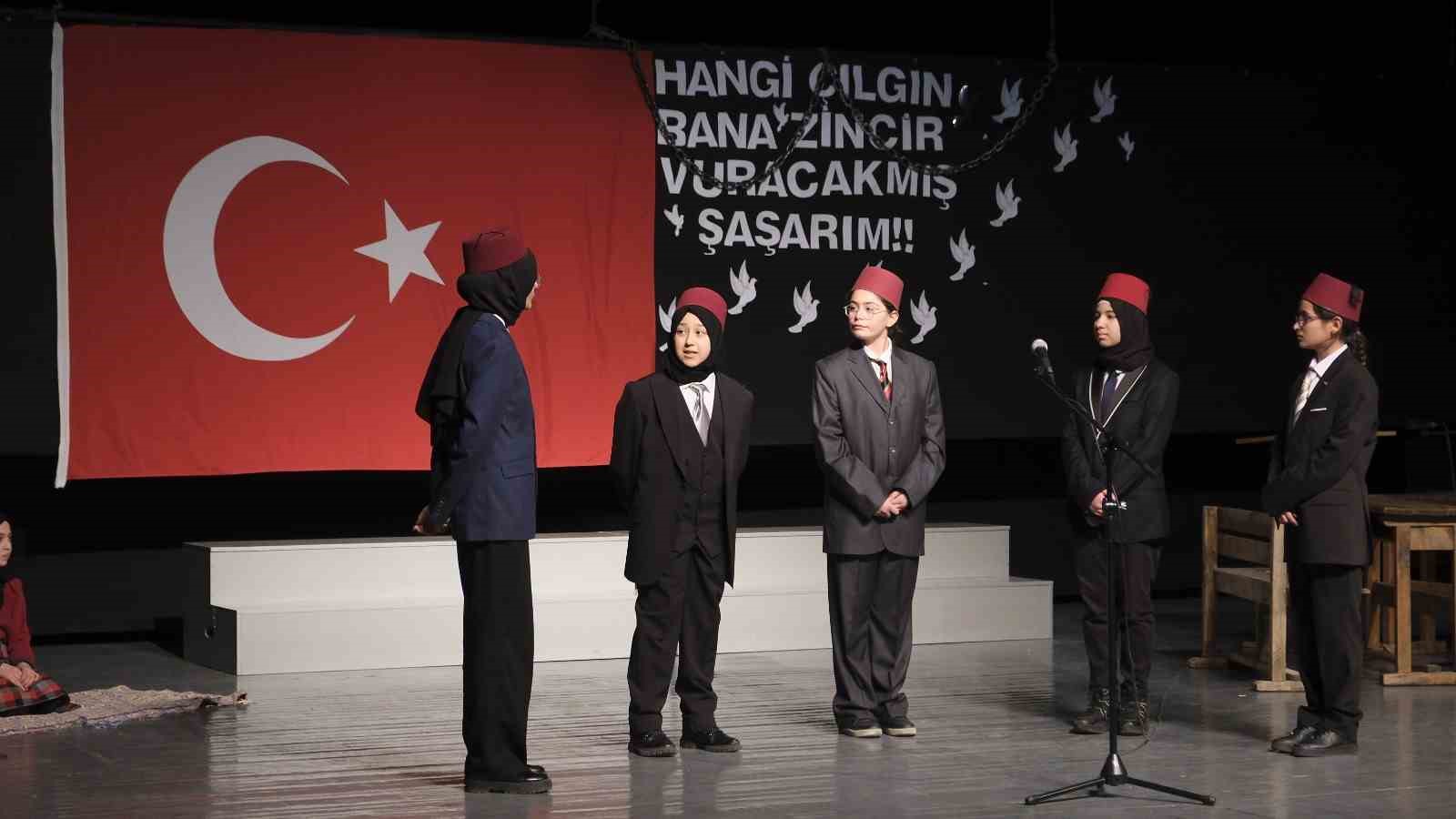 karamanda mehmet akif ersoyu anma programi duzenlendi 2 uHApPlCc