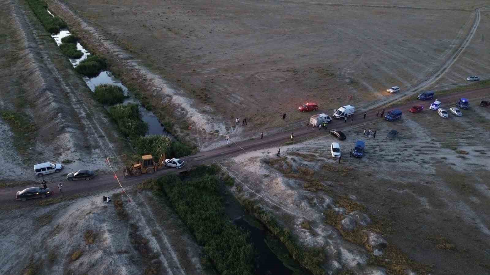 karamanda otomobil dereye devrildi 3 cocuk hayatini kaybetti 4 kisi yaralandi 11 4zycN3mL