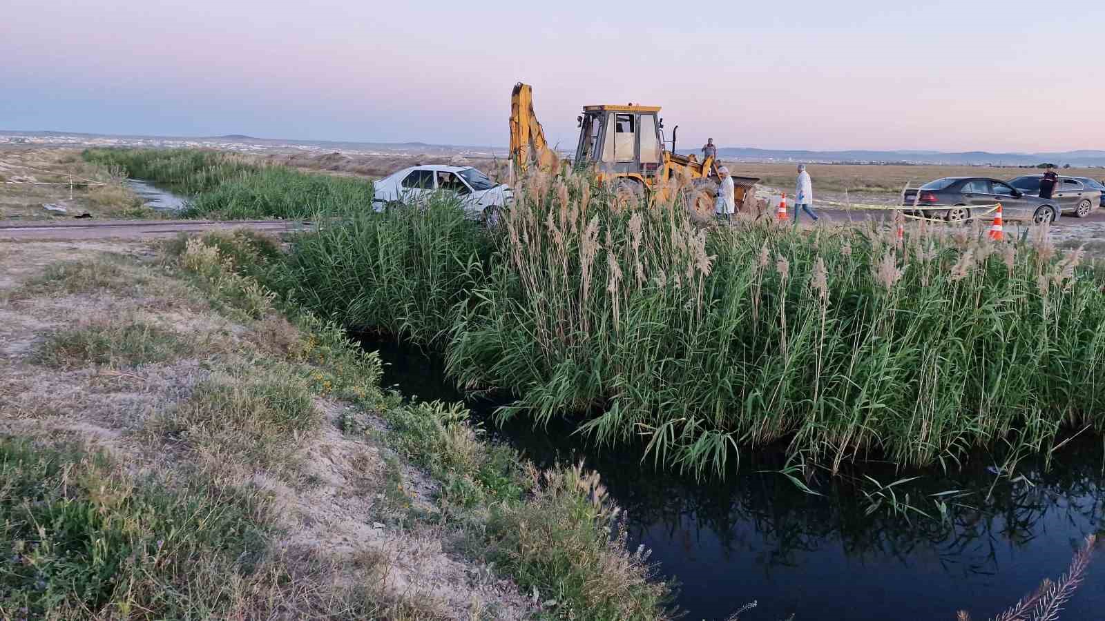 karamanda otomobil dereye devrildi 3 cocuk hayatini kaybetti 4 kisi yaralandi 8 i2JkZNOJ