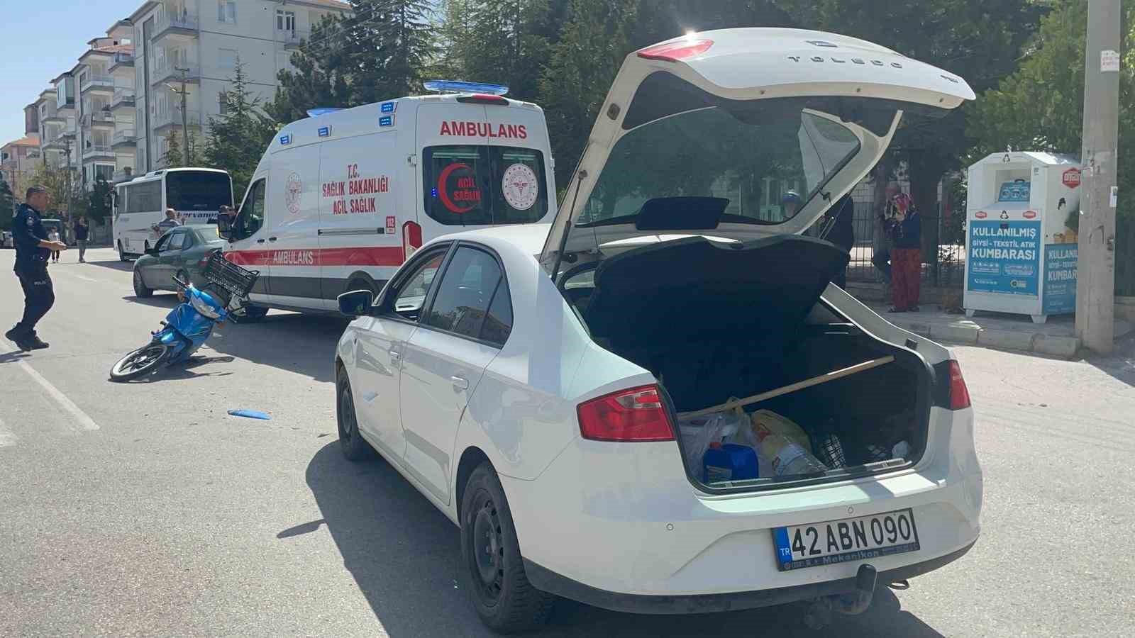 karamanda otomobil ile motosiklet carpisti 1 yarali 1 A3qnRqdP