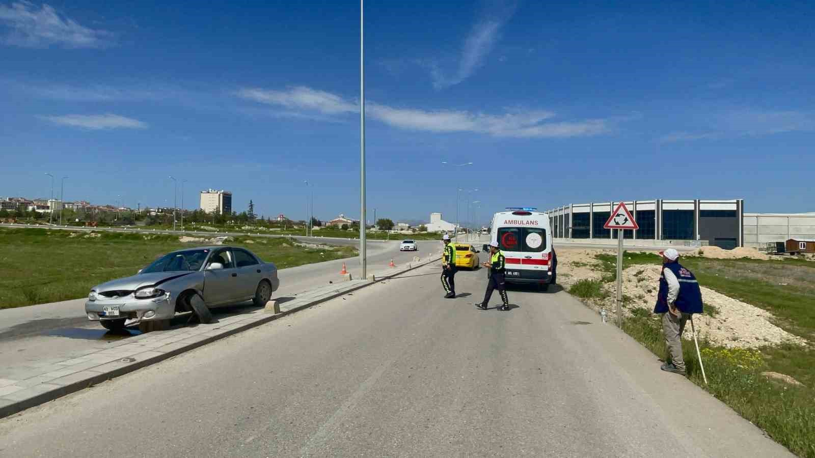 karamanda otomobil refuje cikti 1 yarali 1 NETrd7S2