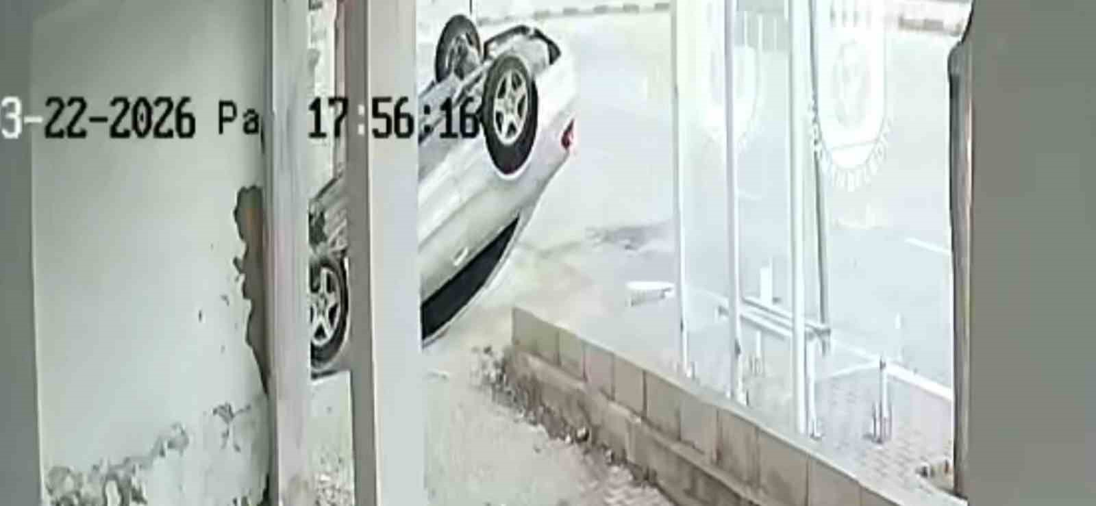 karamanda otomobilin takla attigi anlar kameraya yansidi 1 gVuJNVg6