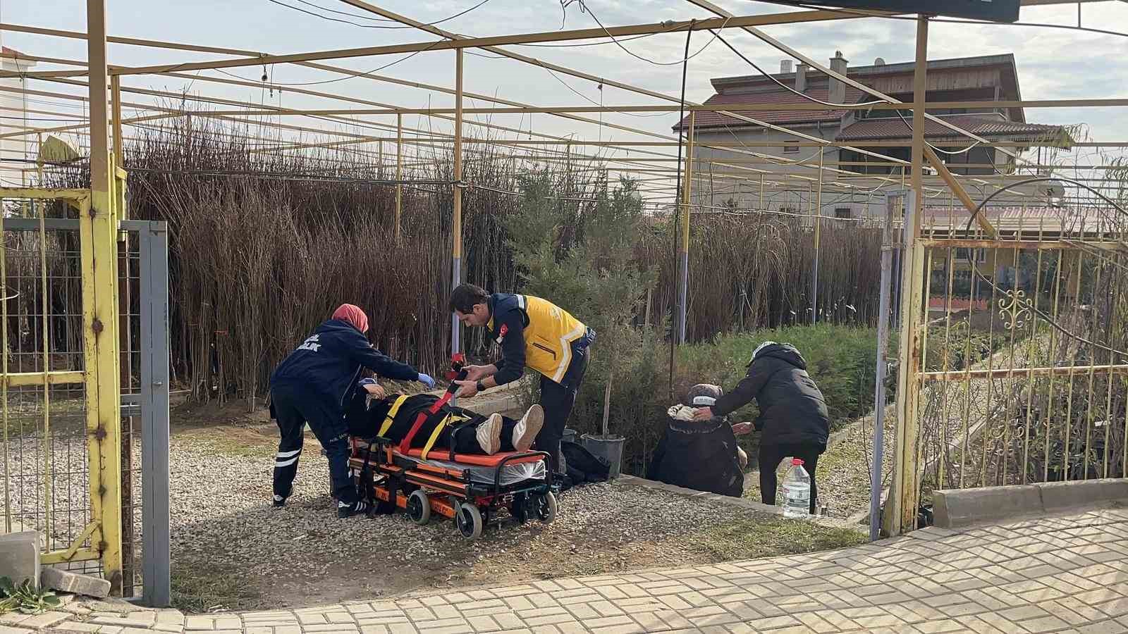 karamanda otomobiller carpisti 3 yarali 4 5kKkA7mh
