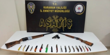 karamanda-polis-uygulamasinda-silahlar-ve-bicaklar-ele-gecirildi-5-tutuklama-bkMVIVva.jpg