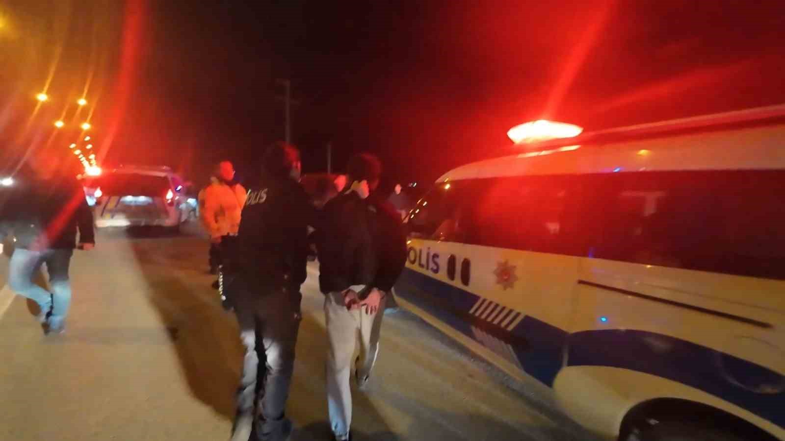 karamanda polisten kacan alkollu surucu kovalamaca sonucu yakalandi 5 muqgmYRE
