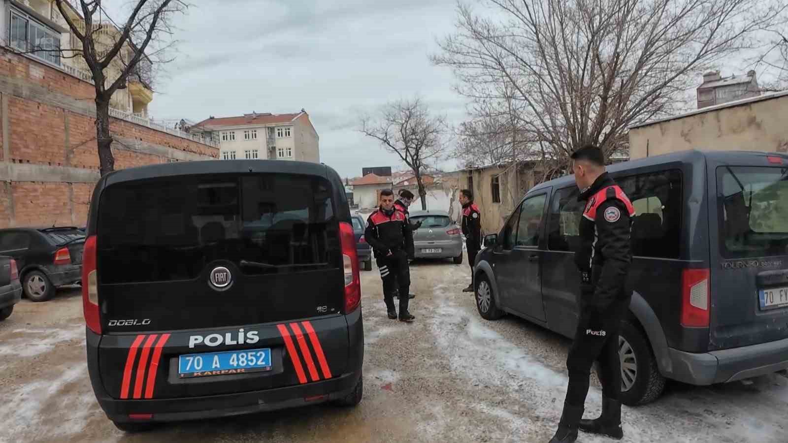 karamanda polisten kacarken metruk eve tabanca atan 2 supheli yakalandi 4 ydJzF74P