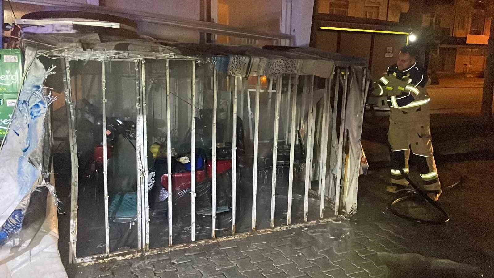 karamanda sarja birakilan elektrikli bisikletler yandi 2 eCF55W5B