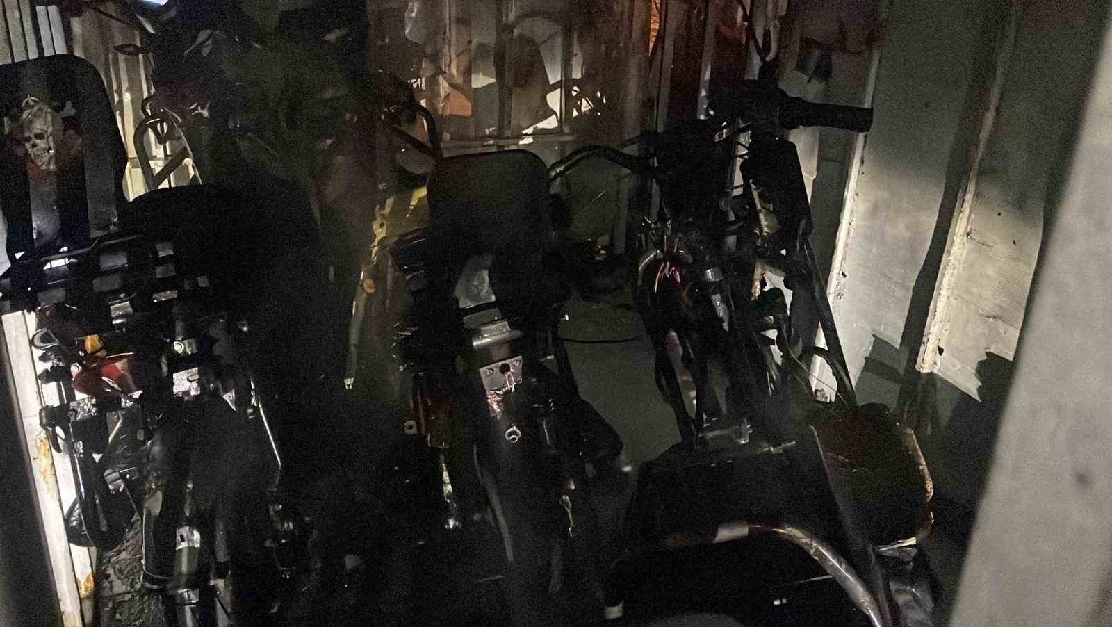 karamanda sarja birakilan elektrikli bisikletler yandi 3 gCFQ8S8z
