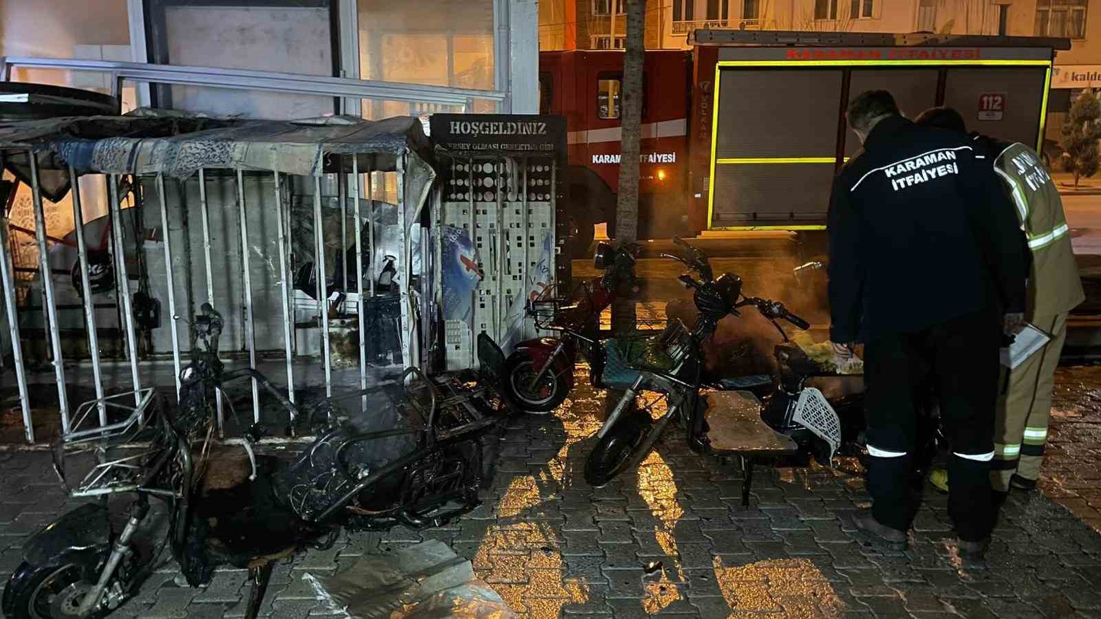 karamanda sarja birakilan elektrikli bisikletler yandi 5 hrAwUIaa