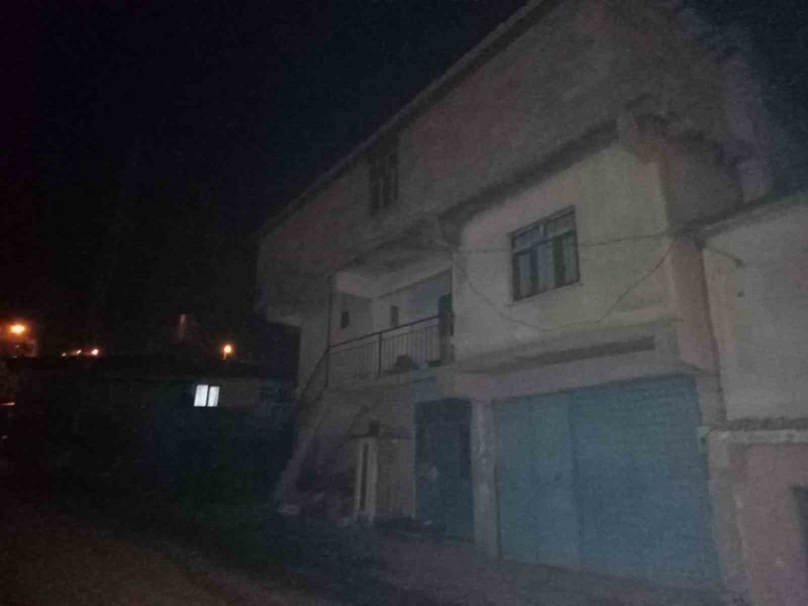 Karaman’da sobadan sızan gazdan zehirlenen karı koca hayatını kaybetti 5 karamanda sobadan sizan gazdan zehirlenen kari koca hayatini kaybetti 1 7NsI9sJD