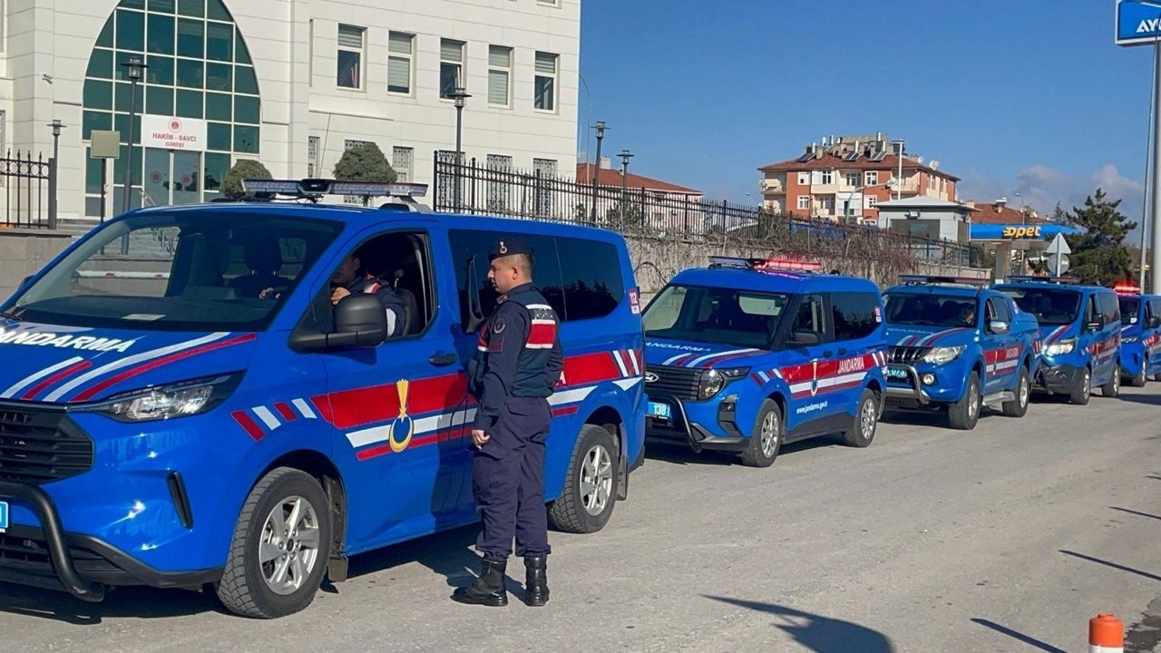 karamanda tefecilik operasyonuna 10 tutuklama 0 yV4HUBR6
