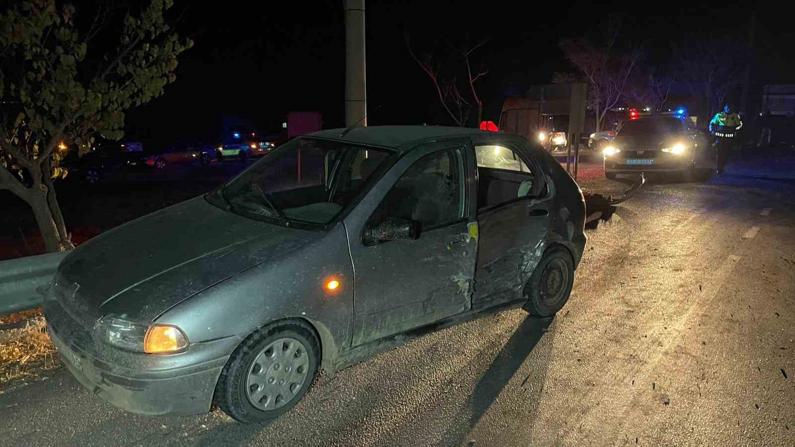 karamanda trafik kazasi 2si cocuk 4 yarali 3 5YFtaq5s