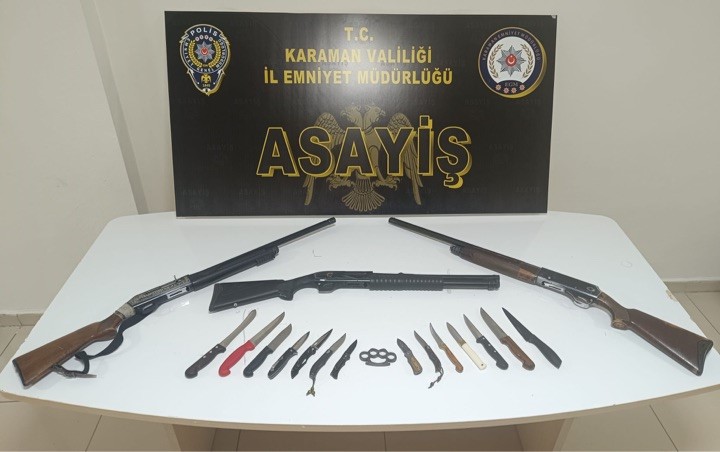 karamanda uyusturucu ve kacak tutun ele gecirildi 3 tutuklama 0 XwDaEWHG
